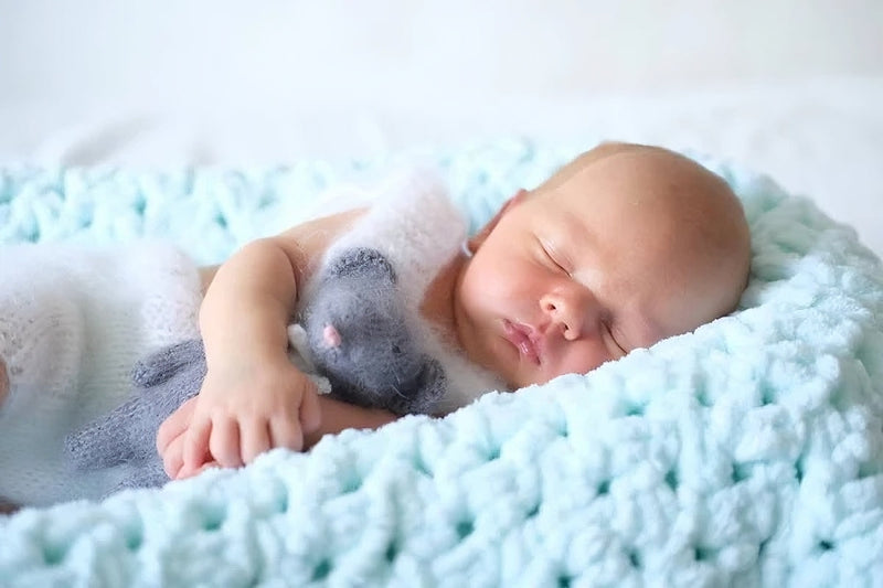 8 Tips for Better Sleep for 6- to 12-Month-Olds