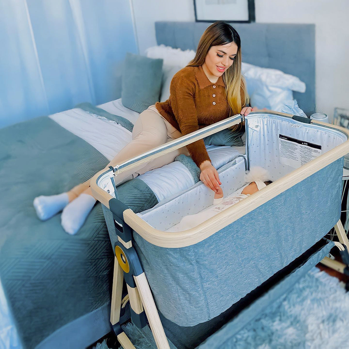 My babiie best sale bedside crib